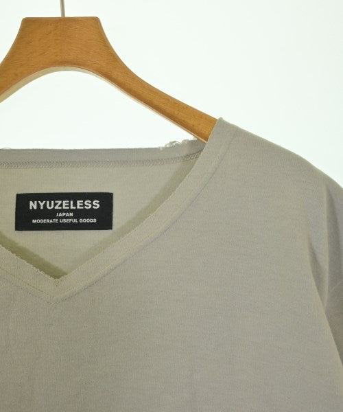 NYUZELESS เสื้อยืด/เสื้อท็อปส์
