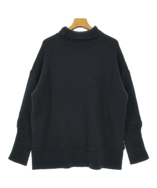 The Keys to the Closet เสื้อกันหนาว