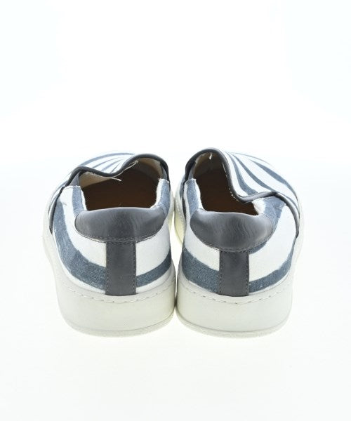 COMMONCUT รองเท้าผ้าใบ