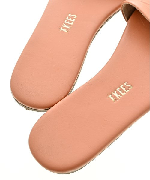 TKEES รองเท้าแตะ