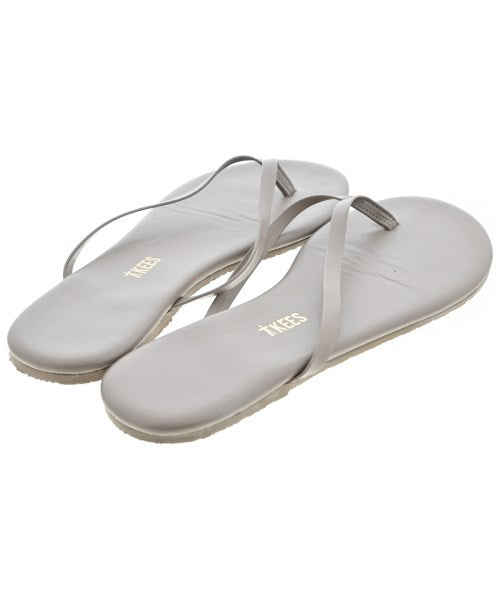 TKEES รองเท้าแตะ