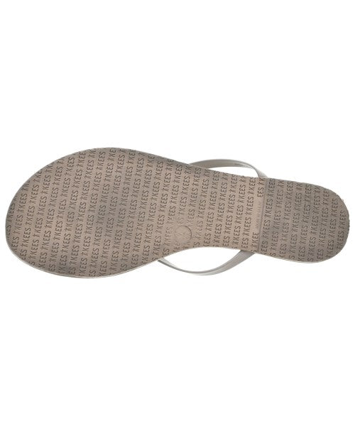 TKEES รองเท้าแตะ