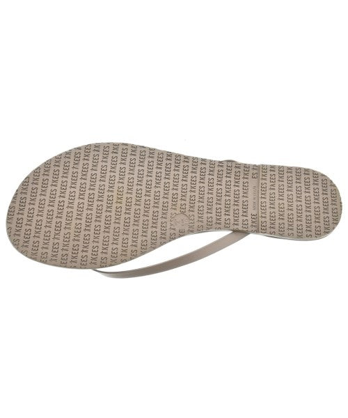 TKEES รองเท้าแตะ