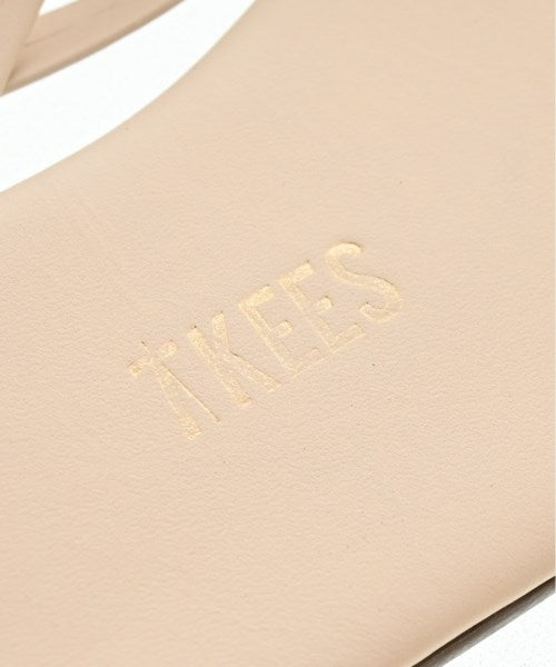 TKEES รองเท้าแตะ