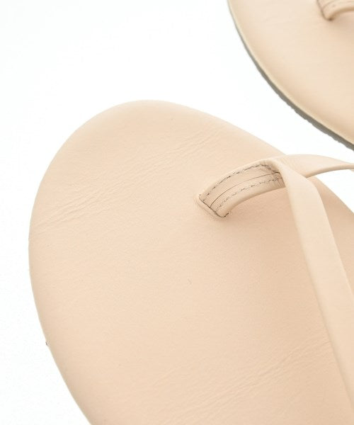 TKEES รองเท้าแตะ