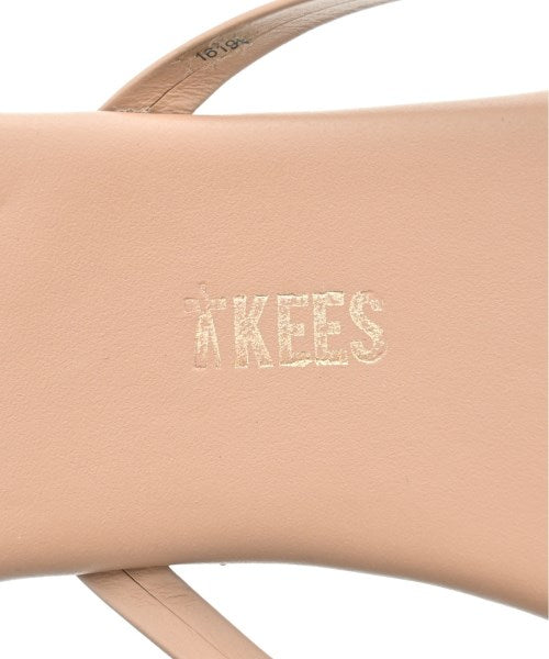 TKEES รองเท้าแตะ