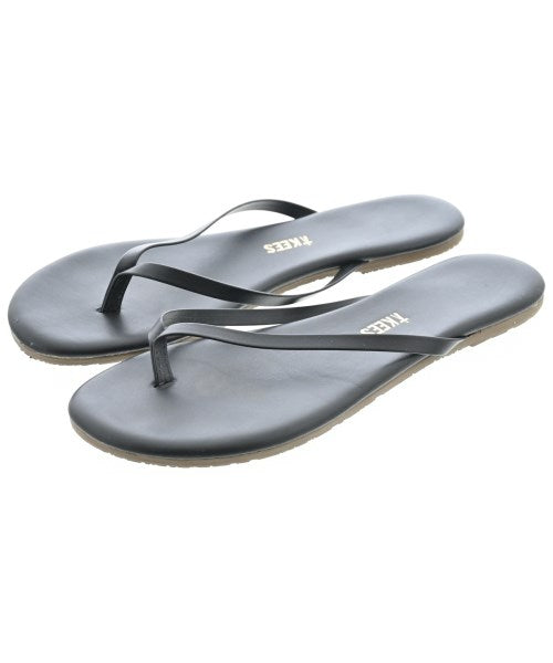 TKEES รองเท้าแตะ