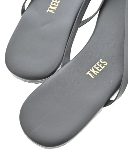 TKEES รองเท้าแตะ