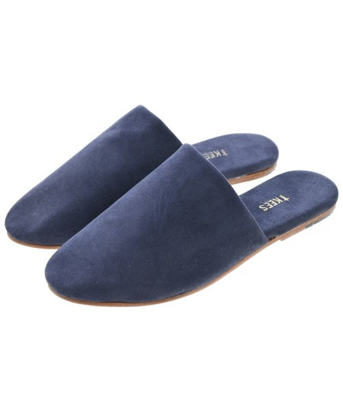 TKEES รองเท้าแตะ