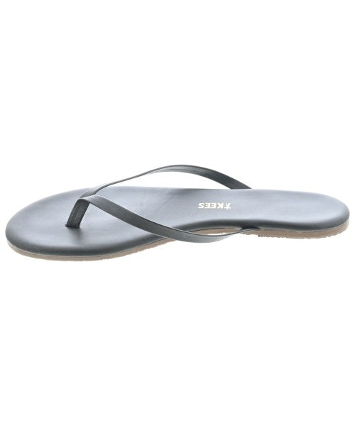TKEES รองเท้าแตะ