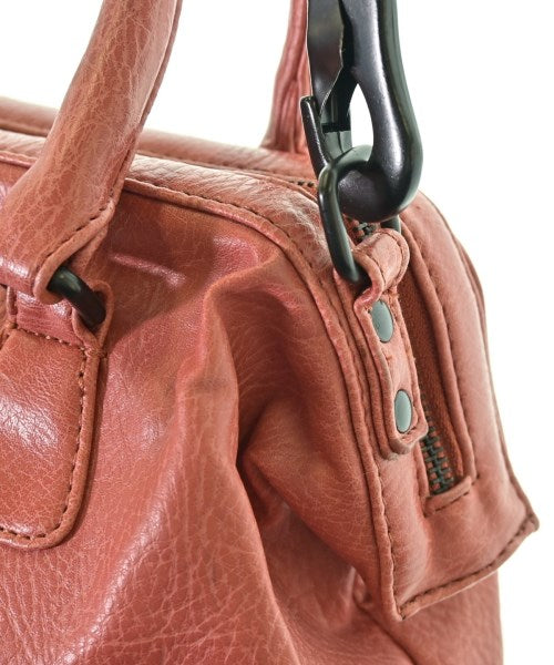 MATT & NAT กระเป๋าถือ