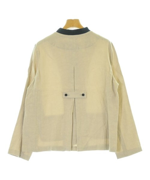 LUEUF เสื้อลำลอง