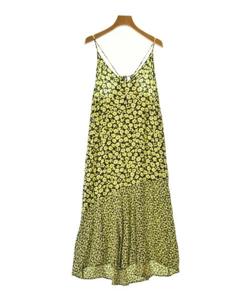 R-ISM ชุดเดรส