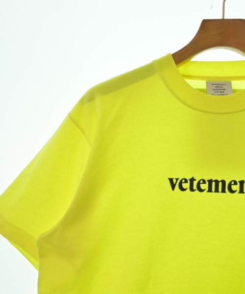 VETEMEMES เสื้อยืด/เสื้อท็อปส์