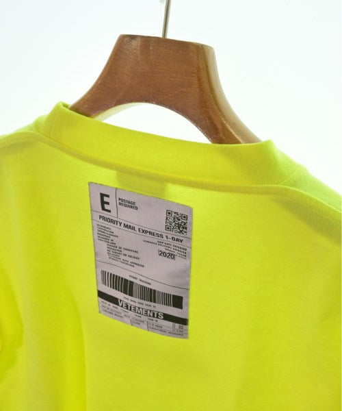VETEMEMES เสื้อยืด/เสื้อท็อปส์