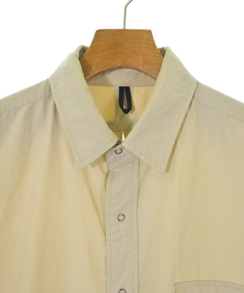 BURLAP OUTFITTER เสื้อลำลอง