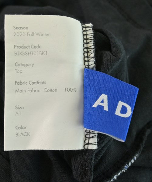 ADER error เสื้อยืด/เสื้อท็อปส์