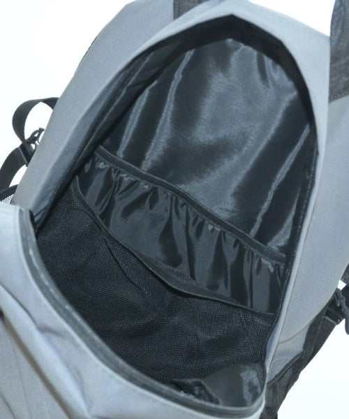 KiU เป้สะพายหลัง