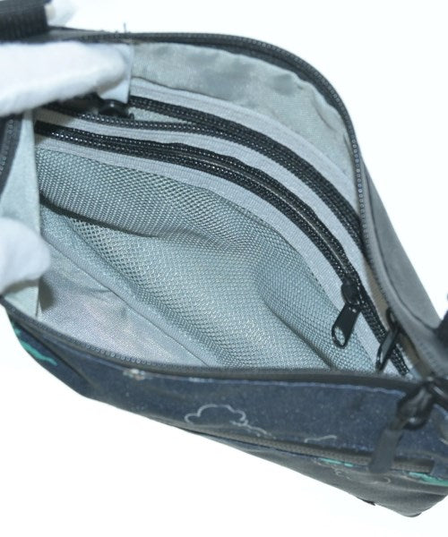 KiU กระเป๋าสะพาย