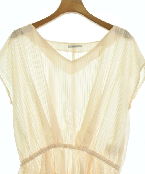 Emma Taylor เสื้อสตรี