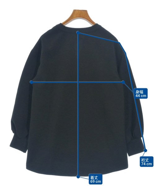 Emma Taylor เสื้อยืด/เสื้อท็อปส์