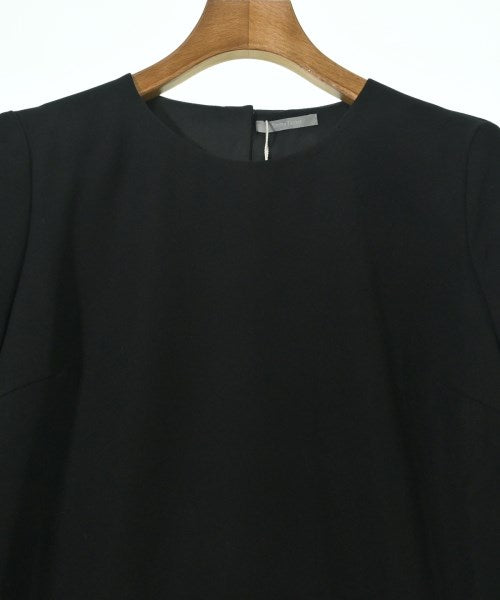 Emma Taylor เสื้อสตรี