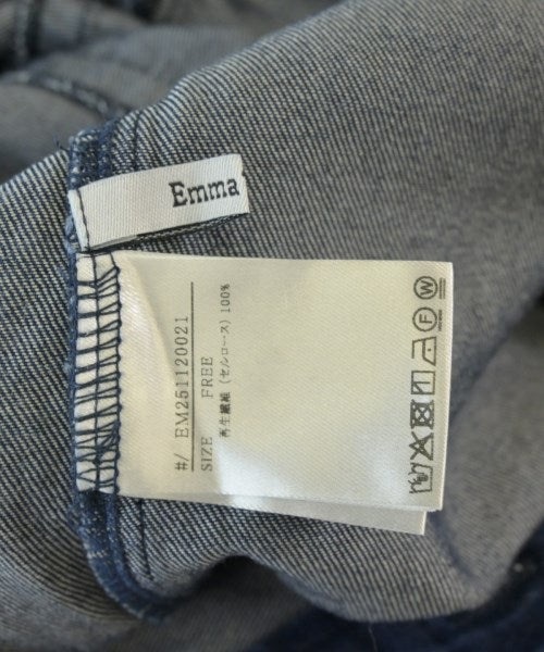 Emma Taylor เสื้อลำลอง