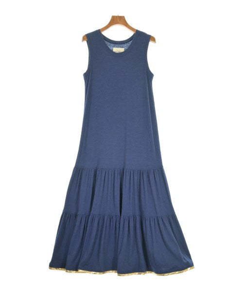 +FOUR CORNERS ชุดเดรส