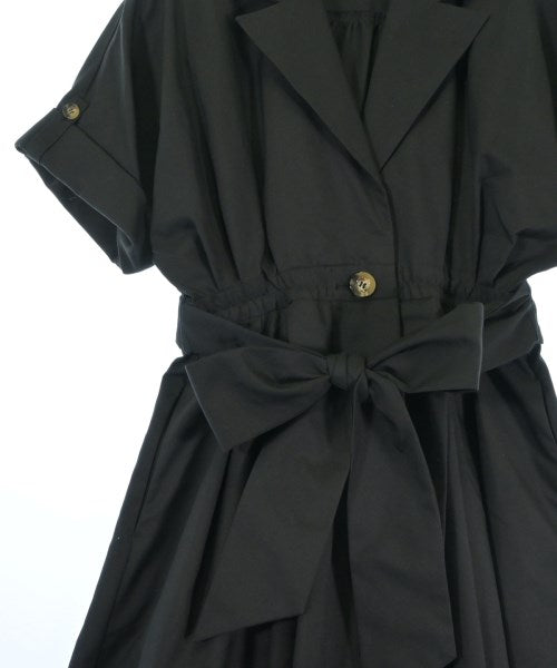 OBLI ชุดเดรส