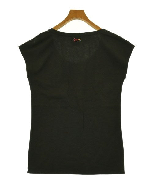 Sport b. แขนกุด