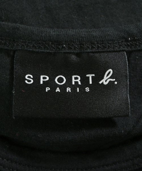 Sport b. เสื้อยืด/เสื้อท็อปส์