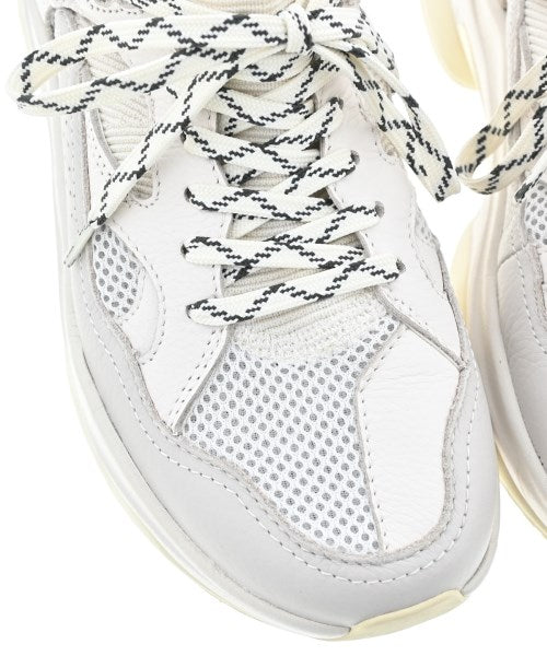 BRANDBLACK รองเท้าผ้าใบ