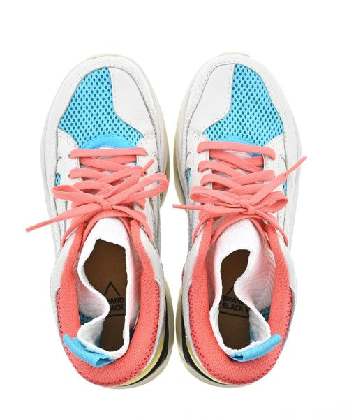 BRANDBLACK รองเท้าผ้าใบ