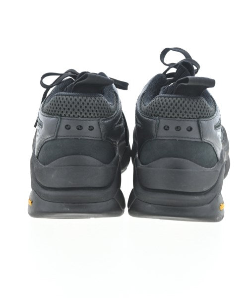BRANDBLACK รองเท้าผ้าใบ