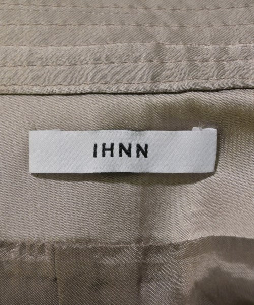 IHNN กระโปรงยาวถึงเข่า