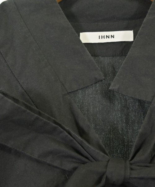 IHNN เสื้อสตรี