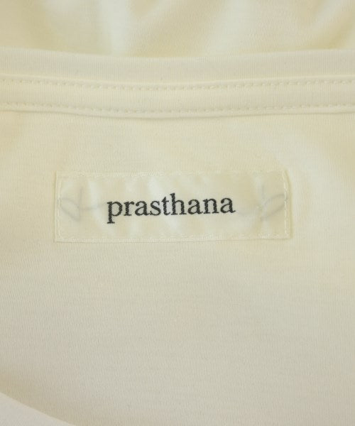prasthana เสื้อยืด/เสื้อท็อปส์