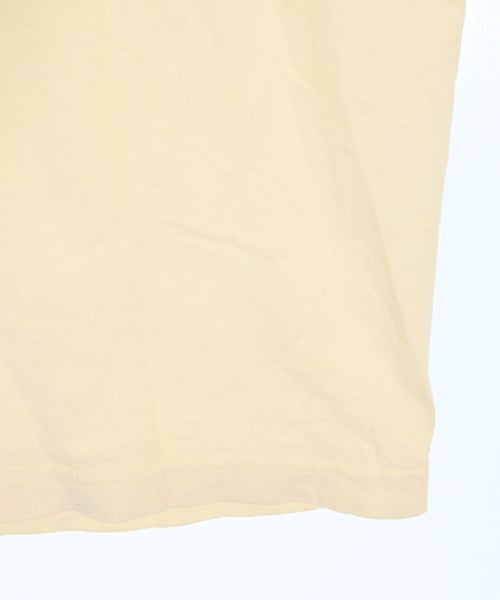 FACT. เสื้อยืด/เสื้อท็อปส์