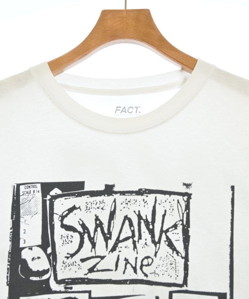 FACT. เสื้อยืด/เสื้อท็อปส์