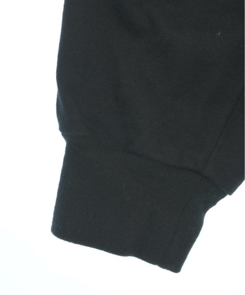 KUON เสื้อยืด/เสื้อท็อปส์