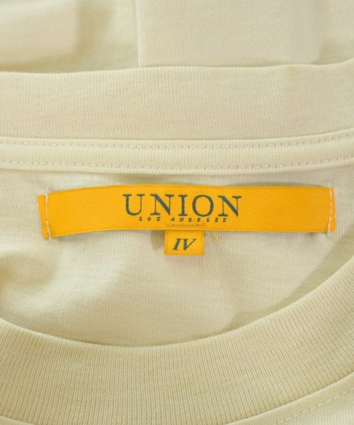 union เสื้อยืด/เสื้อท็อปส์