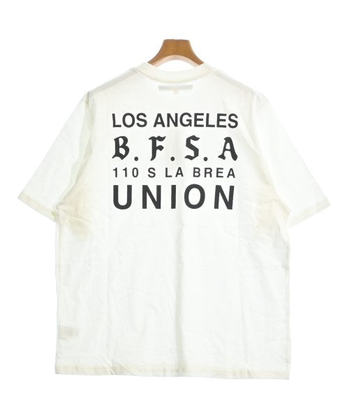 union เสื้อยืด/เสื้อท็อปส์