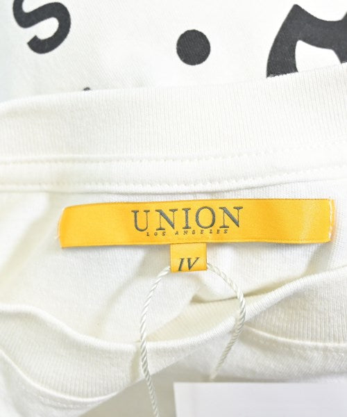 union เสื้อยืด/เสื้อท็อปส์