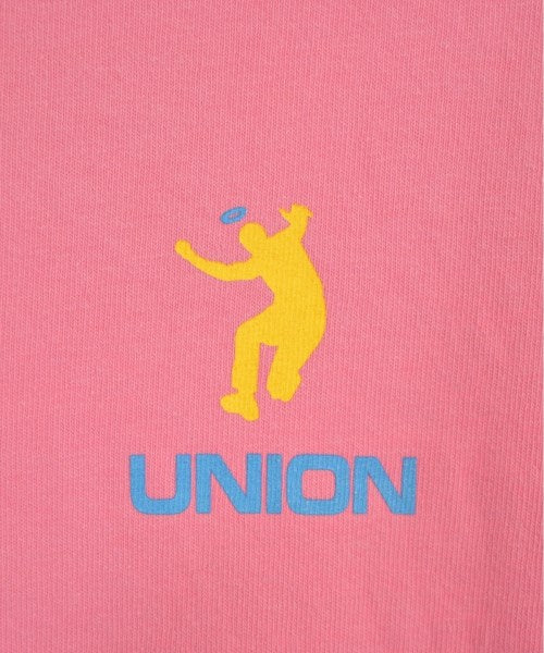 union เสื้อยืด/เสื้อท็อปส์