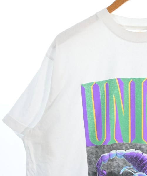 union เสื้อยืด/เสื้อท็อปส์