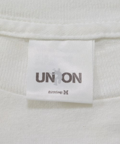 union เสื้อยืด/เสื้อท็อปส์