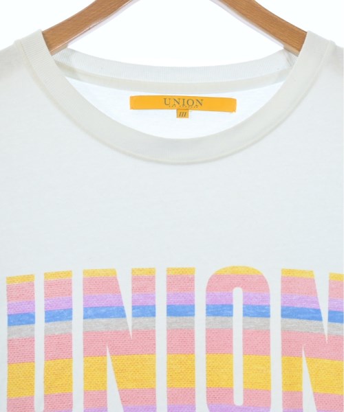 union เสื้อยืด/เสื้อท็อปส์