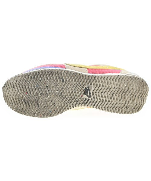 union รองเท้าผ้าใบ