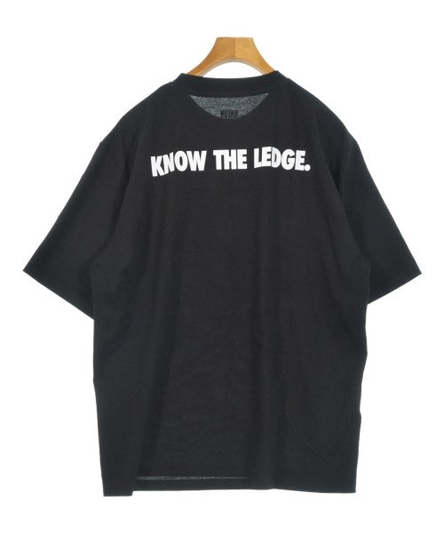 union เสื้อยืด/เสื้อท็อปส์