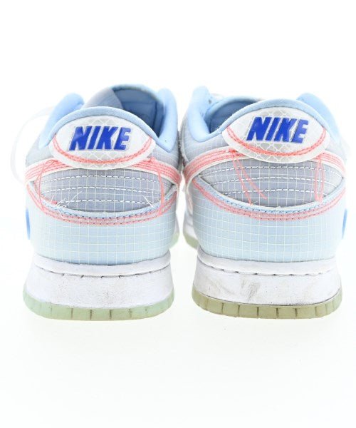 union รองเท้าผ้าใบ